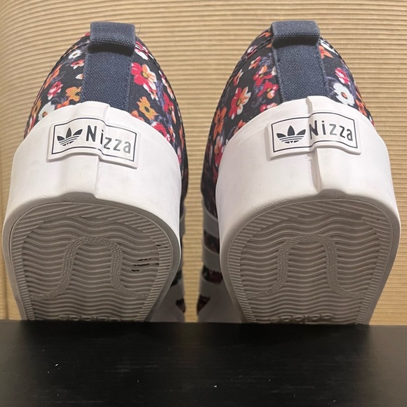 🔥Adidas Originals Nizza Women's Platform Sneaker - Size 9 - Picture 8 of 17
